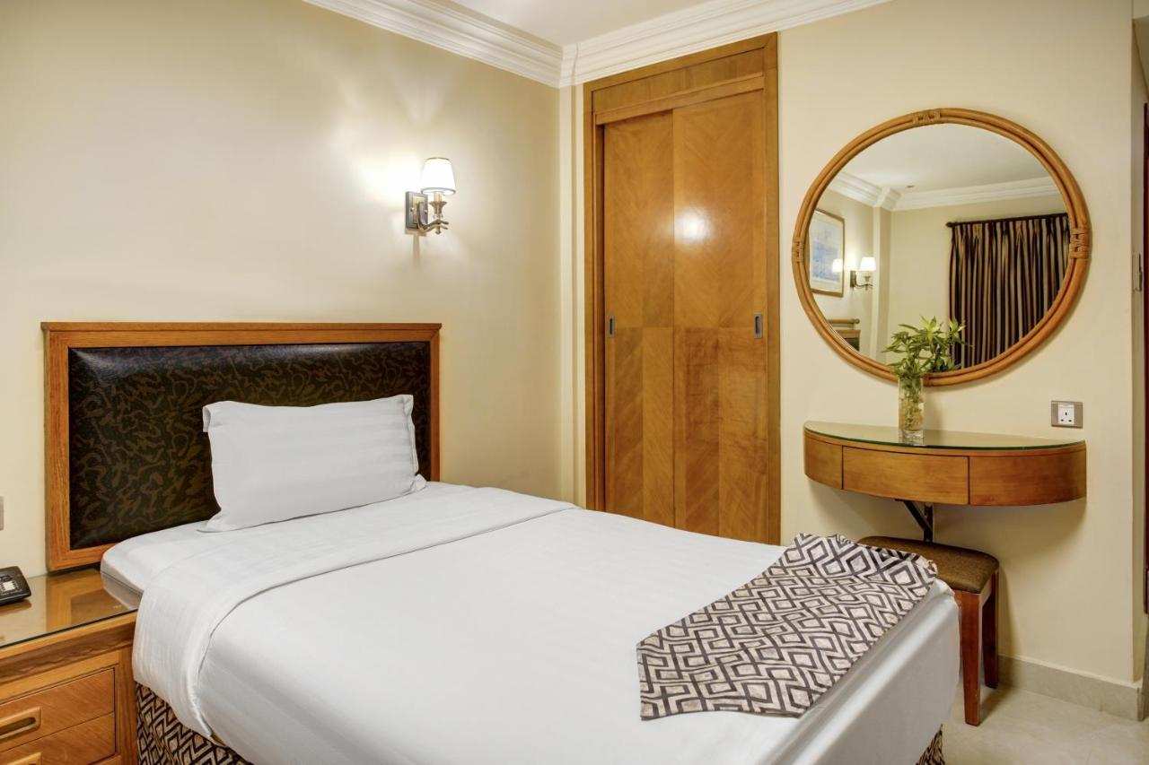 Dweik Hotel Luxury 3 Aqaba Bagian luar foto