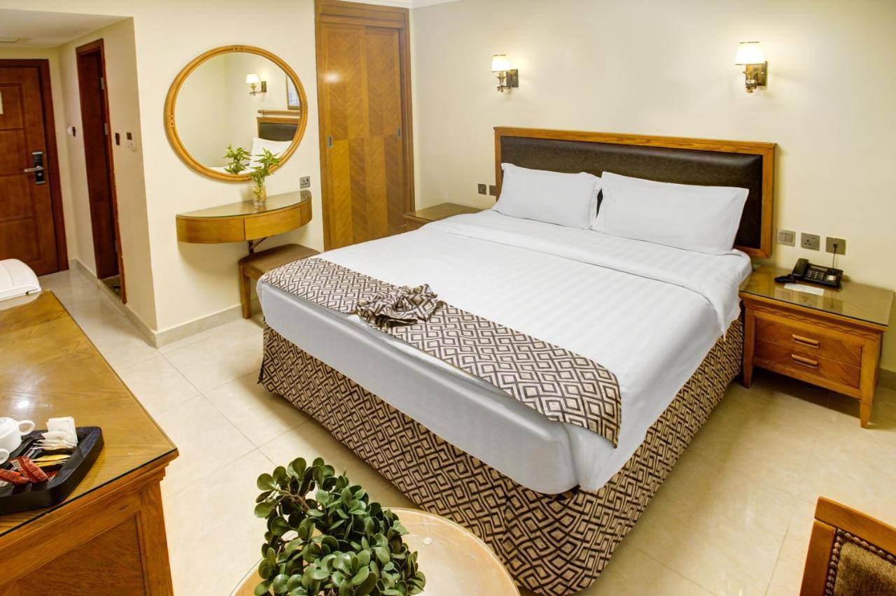 Dweik Hotel Luxury 3 Aqaba Bagian luar foto